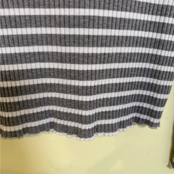 American Rag Navy and White Striped Long Sleeve Top *GREAT CONDITION* - Picture 6 of 10